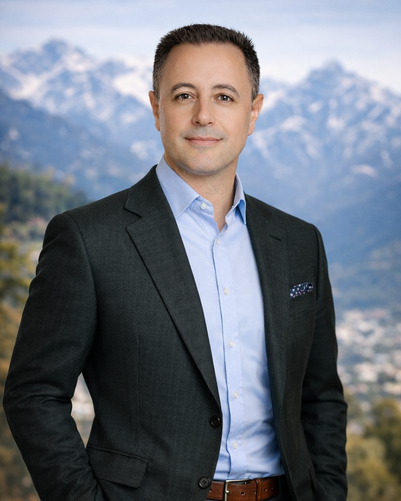 Kevin Omni, experience and business strategist